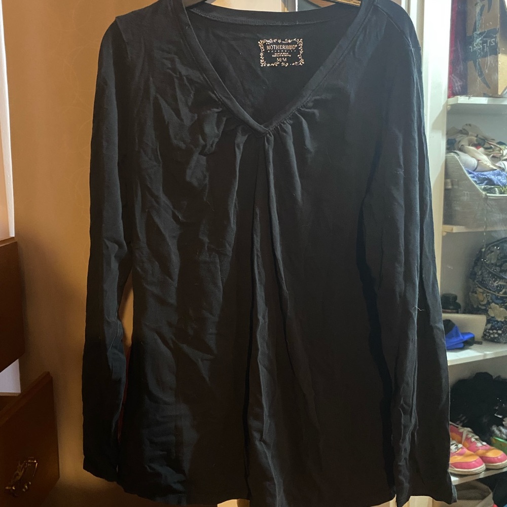 🌺 3/$15 Long sleeve black maternity shirt